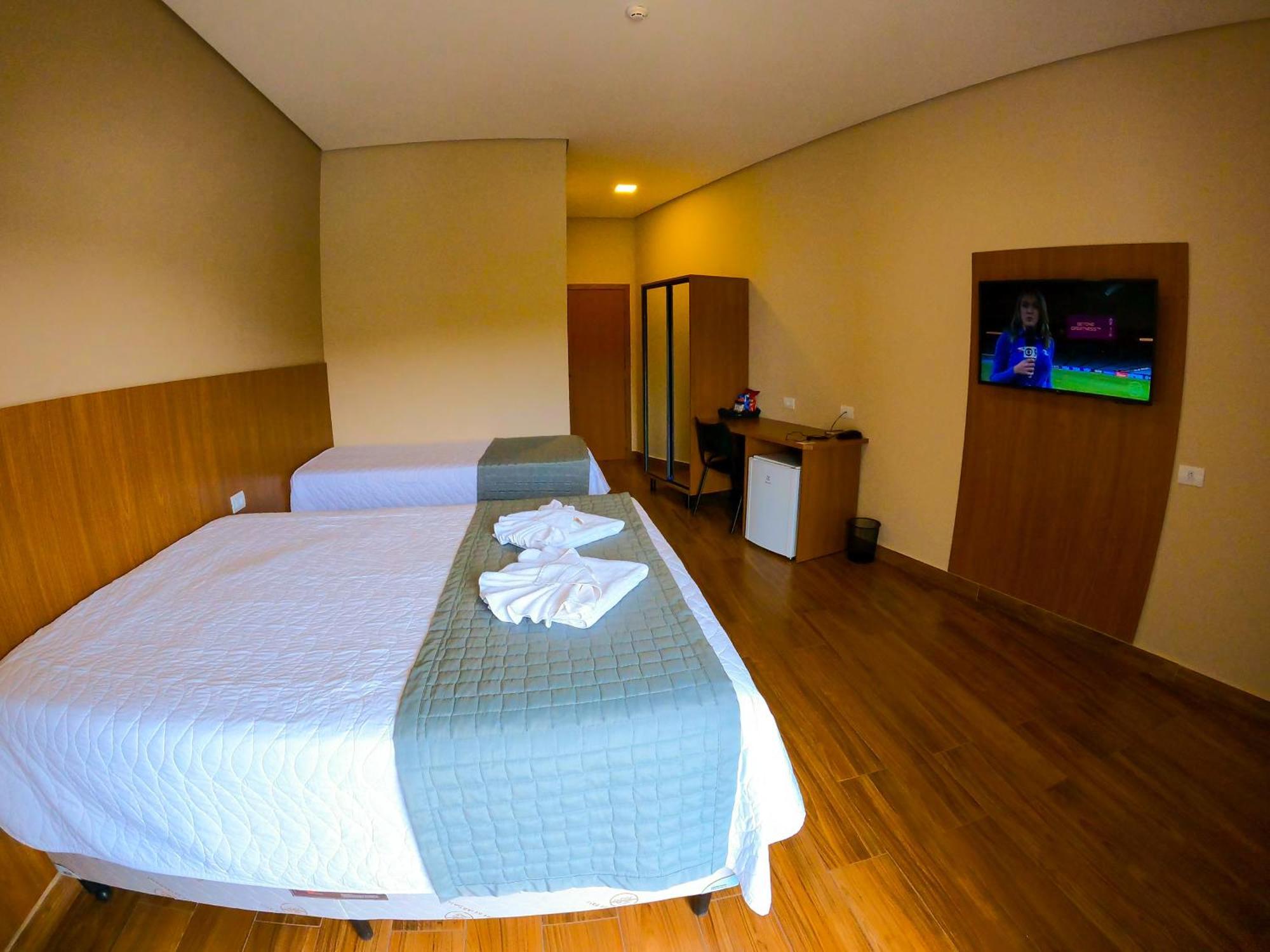 Hotel Beira Rio Piraju Extérieur photo
